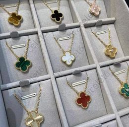 Women designer necklace luxury four leaf clover necklace mother of pearl diamond pendants stainless steel chain plated gold choker necklace High Quality Jewellery