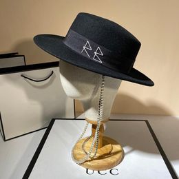 New Women Fedoras Wool Hats Fashion Letter With Chain Elegant Big Hat Black Big Brim290B