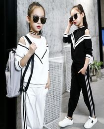 Fashion Big Girls Sports Suits Off Shoulder Black and White Clothing Set for Teenage Autumn Tracksuit Kids Plus Size Sportswear Y17806196