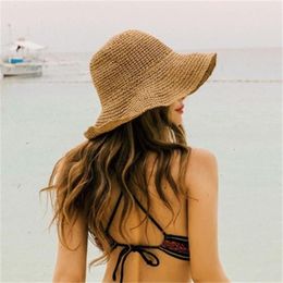 Wide Brim Hats Simple Folding Straw Hat Wide-Brimmed Floppy Disk Girl Sun Beach Female Summer UV Travel Lady Vacation2034