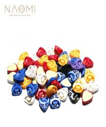 NAOMI Guitar Picks Houlder 100PCS Adhesive Pick Plectrum Holder Assorted Guitar Picks Holder Guitar Parts Accessories NEW7694973