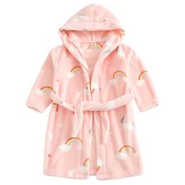 Baby Boys Girls Bathrobe Cartoon Hooded Kids Sleepwear Robes Autumn Winter Warm Casual Childrens Pyjama Long Sleeve Kid Robes 240228