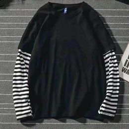 Korean Harajuku Black White Striped Hip Hop T-shirts Men Women Autumn Long Sleeve Fake Two-piece T Shirt Solid Clothes Tshirt 240228