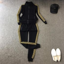 2022 Womens Tracksuits Fashion Designer Autumn Casual Cotton Sports Suit High end Women039s Zipper Cardigan Coat Team Wear Two 3576983