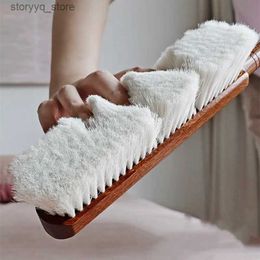 Cleaning Brushes Sweep bed brush household wooden handle soft hair sweep sofa broom large dust removal brush artifact housework cleaningL240304