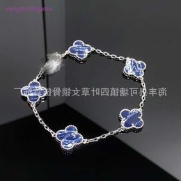 Designer Van clap Titanium steel four leaf clover five flower bracelet female plated 18k gold doublesided natural white fritillary red chalcedony black agat YGGG