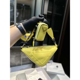 Triangular style Popular Durable Handmade Gift Wallet Designer Backpack Purse Backpacks Clutch Bags Shoulder Handbags Women