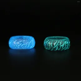 Cluster Rings Fashion Glow In Dark Resin Men Women Halloween Luminous Glowing Ring For Party Finger Jewellery Gift