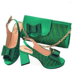 Dress Shoes Fashion Classics Italian Design Exquisite Beaded Flower Embellishment Green African Women's Pointed Toe And Bag Set