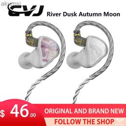 Cell Phone Earphones CVJRiverDuskAutumn MoonHIFI Bass Wire In Ear Resin Earphones 3.5mm 2Pin DJ Monitor Headphone Live Streaming Karaoke Headset YQ240304