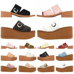 2024 Woody Mules Designer Slippers Slides Sandals Women Flat Slider Canvas Rubber Beige White Black Sail Pink Lettering Fabric Woman Summer Thick Bottom Flip Flops