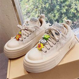 Sports 2024 Zhao Lusis same tweed DIY smiling face decoration flower canvas for women with thick soles high height sports and leisure board shoes