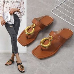 Sandals Womens Metal Design Fashion Flip Flop Sandal Flat Heel Roman Vintage Summer Hot Sale Shoes Casual BrandH2434