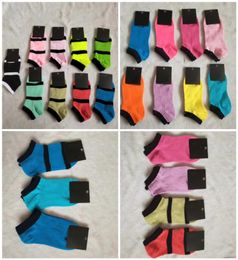Multicolor Ankle Socks With Cardboad Tags Sports Cheerleaders Black pink Short Sock Girls Women Cotton Sports Socks Skateboard Sne7910803