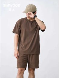 Men's T-Shirts SIMWOOD 2024 Summer New T-shirt and shorts jogging set sportswear mens track and field suit 2-piece set J240305