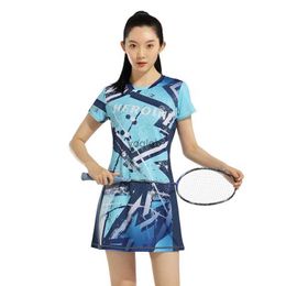 Active Dresses 2021 Summer New Badminton Tennis Dress Sports Women Short-sleeved Suit Quick Dry Breathable Training Clothes with Safety Shorts