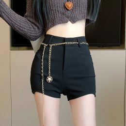 Shorts Shorts for women in winter 2023, new thickened spicy girl tight chain bottomed pants for external wear, hot pants