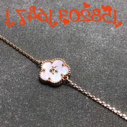 Designer Jewelry Luxury Bracelet VanCA Lucky Plum Blossom 18k Rose Gold Red Jade Marrow Titanium Steel Van Clover Five Flower 18K Gold 6IWL