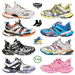 Mens 2024 Top Quality Track 3.0 Casual Dress Shoes Women Hot Pink Paris Tracks 3 Tess.s. Gomma Leather Designer Loafers Platform Speed Trainer Sneakers