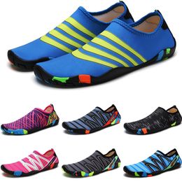 2024 Water Shoes Water Shoes Women Men Slip On Beach Wading Barefoot Quick Dry Swimming Shoes Breathable Light Sport Sneakers Unisex 35-46 GAI-38