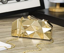 Geometric Small Cross Body PU Purse For Women Fashion Clutch Evening Bags Silver Golden Wedding Handbag With Long Metallic Chain2489175