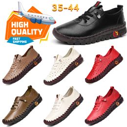 Athletic Shoes Gai Designer Casual Shoes Handgjorda senor Moderskor Kvinnor Mens Mens Single Shoes Leather Softy Bottom Flat Non-Slip 35-43 bekvämt