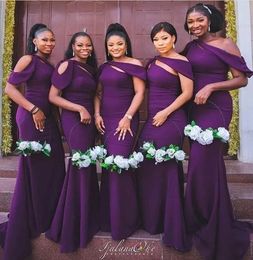 Elegante Africano Meninas Roxo Vestidos de Dama de Honra Sereia Um Ombro Pregas Ruffles Cetim Longo Dama de Honra Vestido de Convidado de Casamento Plus Size BC18322