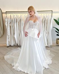 Elegant Plus Size A Line Wedding Dresses for Bride Sweetheart Beaded Pearls Big Bow Knot Pleats Tiered Court Train Bridal Gowns for Wedding Party Custom Made