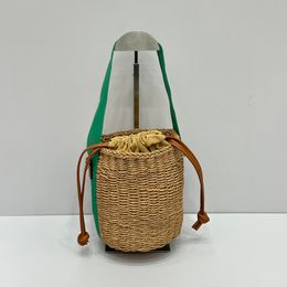 Luxury Ladies straw bag Nylon Shoulder Strap Hobo Bucket Bag Purse Designer Crossbody Baguette Ladies small tote bag