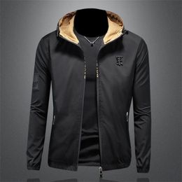 2024 jacket pull luxe Designer Mens woman Jackets Fashion hooded sports windbreaker windrunner Sunscreen coat baseball jacket clothing M-5XL