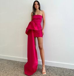 Hot Fucsia Guaina Donna Breve Prom Abito di compleanno Sopra il ginocchio Senza spalline Piega Abiti da sera convenzionali Abiti Robe De Soiree Abiti da festa