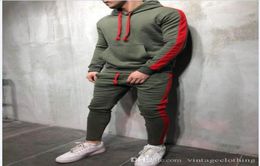 Men039s Tracksuits Mens Autumn Winter Sportwear Hoodies Pants Sets Long Sleeve Jacket Outwear Black Grey Plus Size M3XL9775026