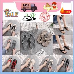 Casual Platform anti-collision headband Slides Slippers Men Woman wear resistant anti Leather soft soles sandals Summer Beach Slipper Size 39-45 GAI