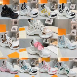 2024 new Designer Sneakers Fashion Casual Shoes Increasing Archlight Top Shoe dad sneakers Luxury Runner Trainer Woman Thick Platform Casual Flats suede