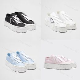 Scarpe firmate Sneakers in gabardine Scarpe casual in re-nylon a doppia ruota Scarpe di tela da donna Sneaker classica con ruota Scarpe da ginnastica con plateau