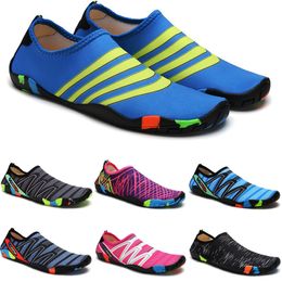 2024 Water Shoes Water Shoes Women Men Slip On Beach Wading Barefoot Quick Dry Swimming Shoes Breathable Light Sport Sneakers Unisex 35-46 GAI-5