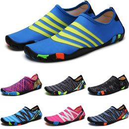 2024 Water Shoes Water Shoes Women Men Slip On Beach Wading Barefoot Quick Dry Swimming Shoes Breathable Light Sport Sneakers Unisex 35-46 GAI-35