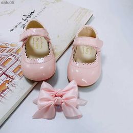 Sandals Girls Black White Flats Kids Wedding Leather Shoes Children Red Blue Pink Glossy Ballerina Flats Party Mary Jane Princess Shoes