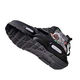 Outdoor breathable non-slip hard soled shoes High top walking sports casual shoes Fashionable men black white beige red green breathable Designer shoes Casual Shoes