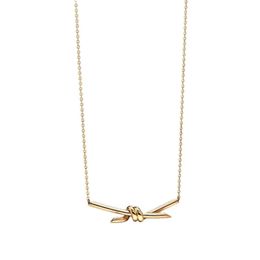 Die neue Knoten-Kreuz-Halskette des Designers für die zarte, mit mehreren Diamanten besetzte Schlüsselbeinkette für Damen