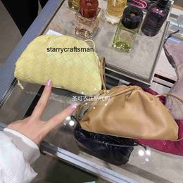 Italy Pouch Hangbag Botteg Venet L Womens Bag Pouch Mini Cloud Bag Mini Crossbody Handbag