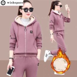 Suits Korean Popular Autumn and Winter New Plush Thick Hoodie Casual Trousers Twopiece Elegant Women's Running Sports Suit Pants Set