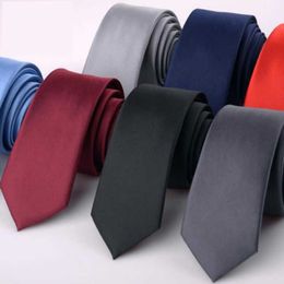Men Tie 2022 New Solid Color Small Tie Men's Korean Version 6cm Thin and Narrow Version Formal Dress Business Wedding Trendy 231b