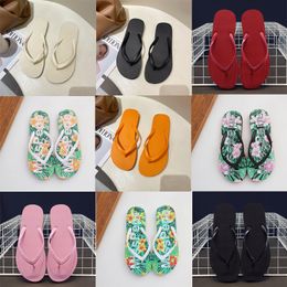 designer Slippers sandals fashion outdoor platform shoes classic pinched beach shoes alphabet print flip flops summer flat casual shoes GAI-50