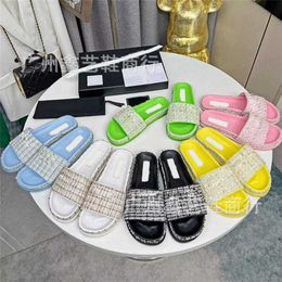 53% OFF Sports shoes 2024 High end Xiaoxiang Family Chequered Cloth for Womens Summer New Outwear Cool Round Head Flat Bottom One line Slippers