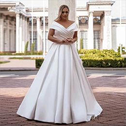 Plus Size V Neck Off Shoulder A Line Wedding Dresses Simple White Satin Elegant Bridal Gowns With N Lace-Up Back Bride Robes Vestidos De Novia 0518