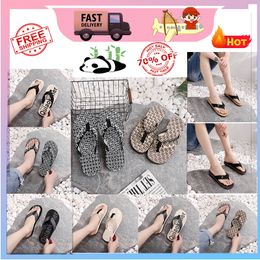 - headband Slides Slippers Men Woman wear resistant anti Leather soft soles sandals Flat Summer Beach Slipper Size 39-45 GAI