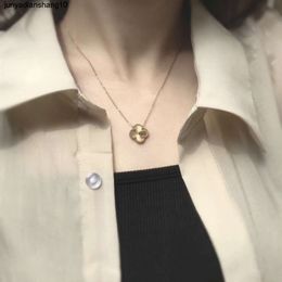 5a Collana di design di lusso da donna di qualità più alta Moda Fiori Quadrifoglio Cleef Ciondolo Collane in oro 18k Gioielli