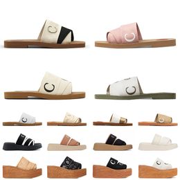 Platform Luxury Womens Fashion Summer Slippers Flat Famous Designer Sandals Square Woody Canvas Beige Brown Embroidery White Black Pink Slides