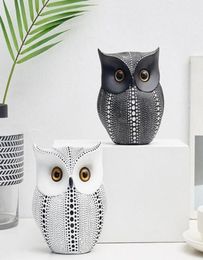 Nordic Style Minimalist Craft White Black Owls Animal Figurines Resin Miniatures Home Decoration Living Room Ornaments Crafts Y2008076947